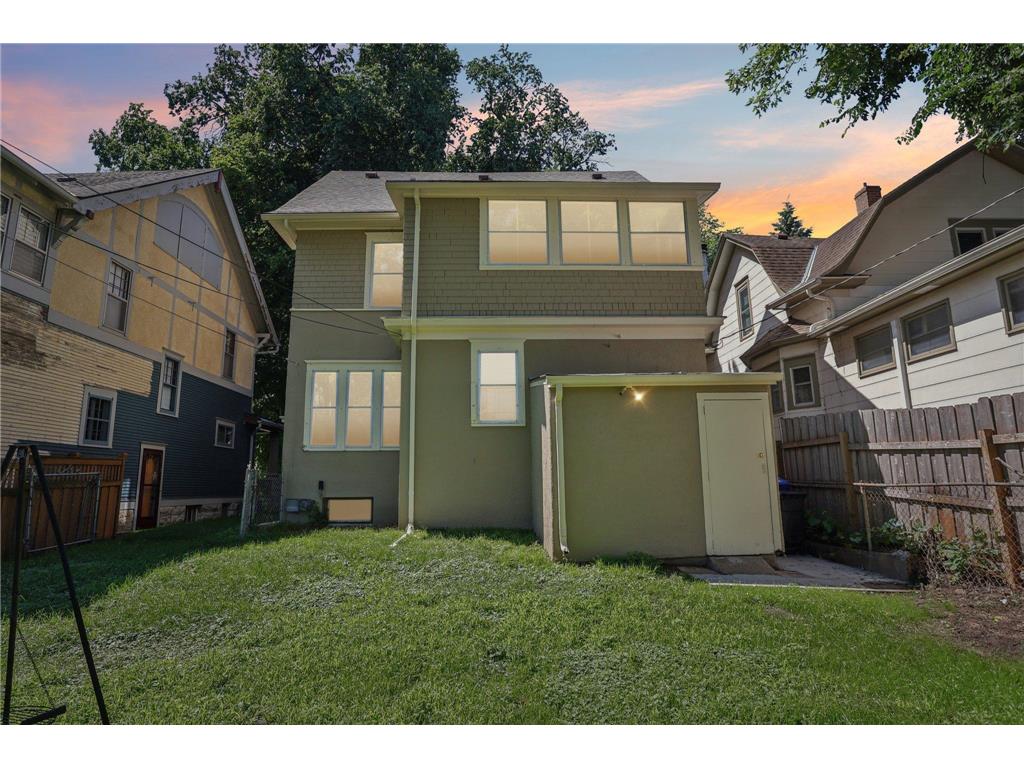 1201 Hague Avenue Saint Paul MN 55104 6748981 image47