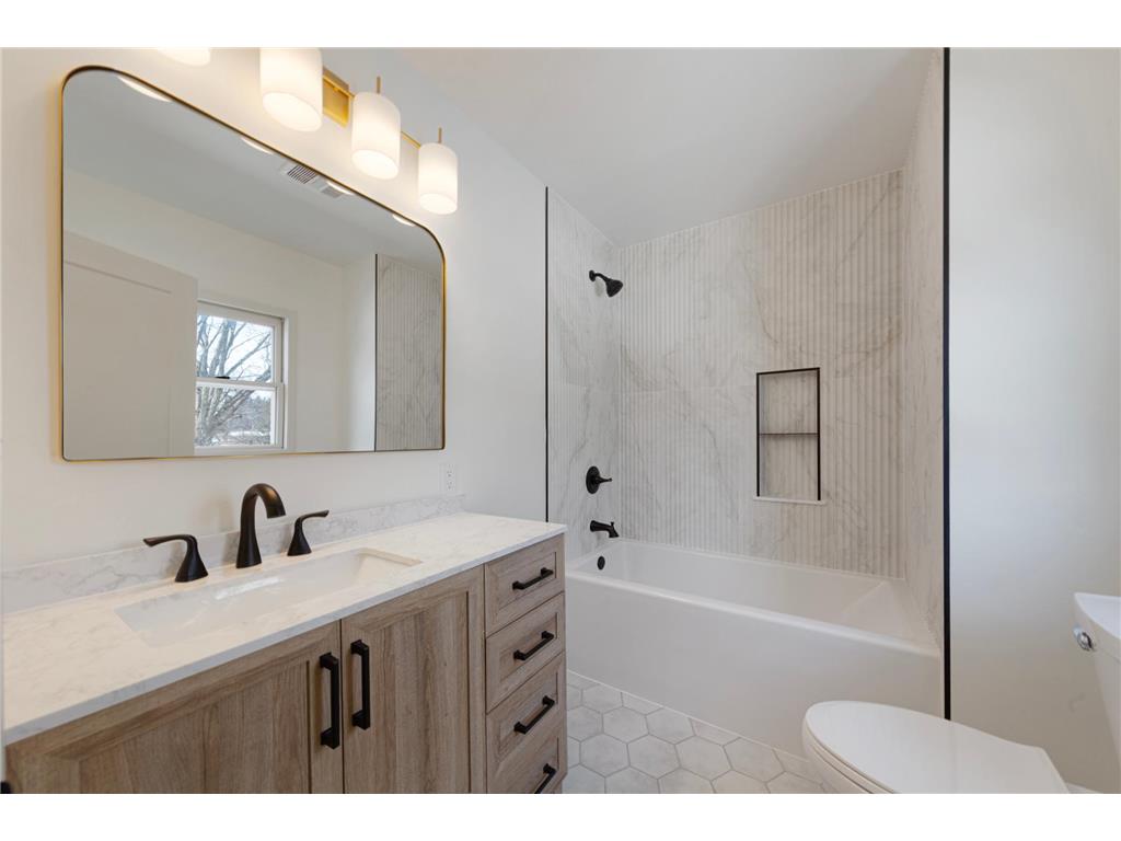 1201 Jefferson Road Northfield MN 55057 7040976 image27