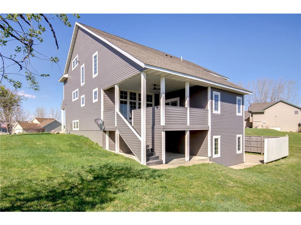 1201 Meadow Street NW Montgomery MN 56069 7017633 image2