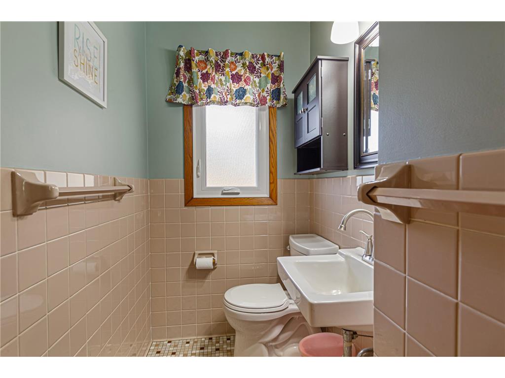1201 Prairie Avenue SW Faribault MN 55021 7058607 image20