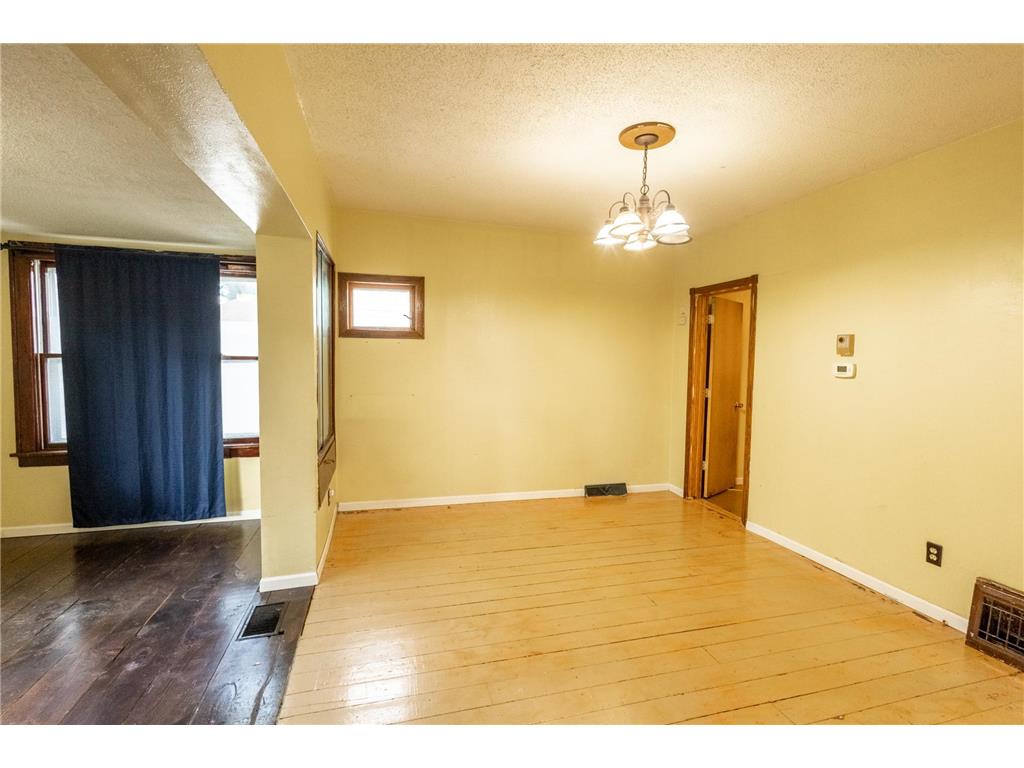 1201 Ross Avenue Saint Paul MN 55106 7073303 image11