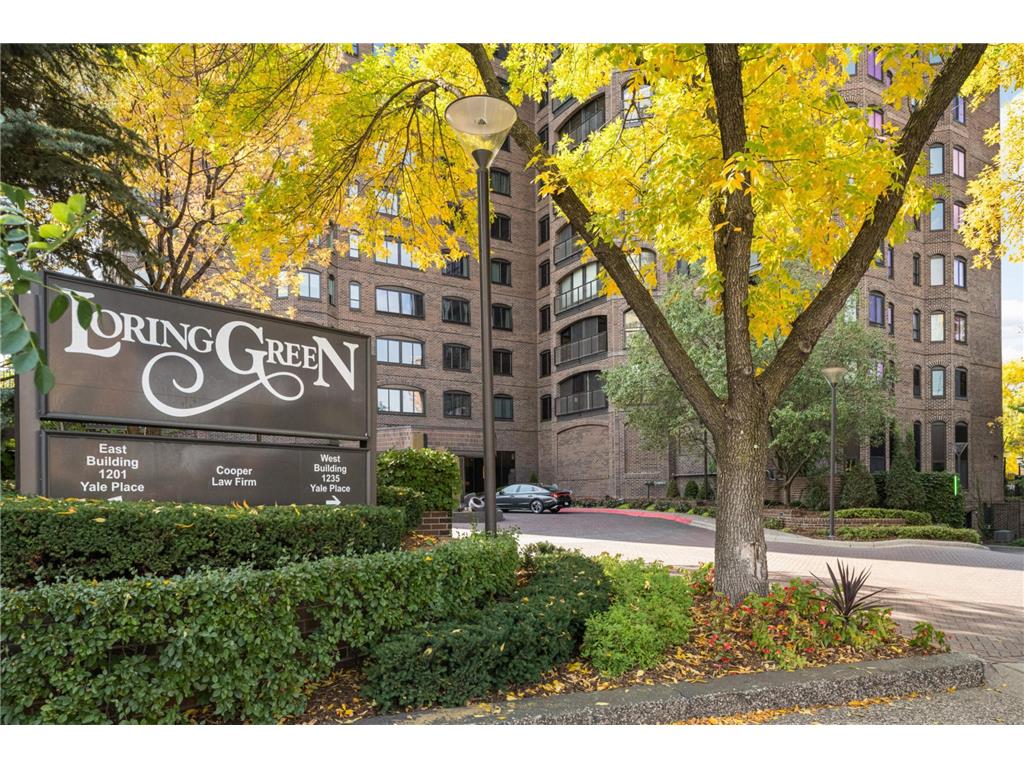 1201 Yale Place #1001 Minneapolis MN 55403 6684169 image1
