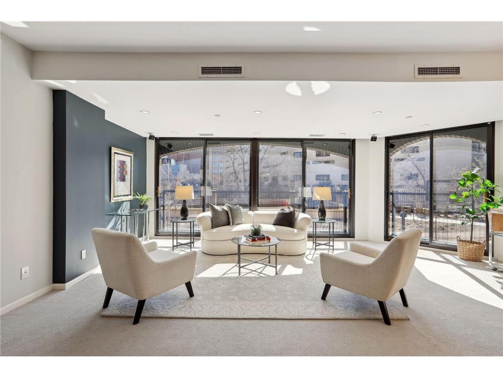 1201 Yale Place #107 Minneapolis MN 55403 6533522 image1