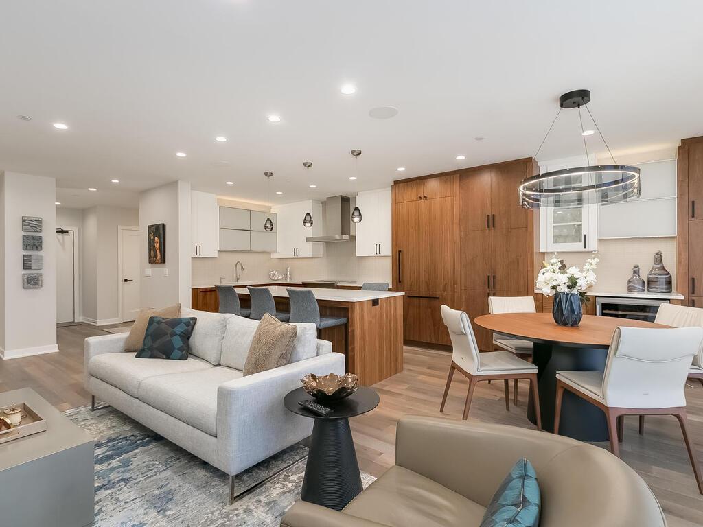 1201 Yale Place #1107 Minneapolis MN 55403 6815740 image1