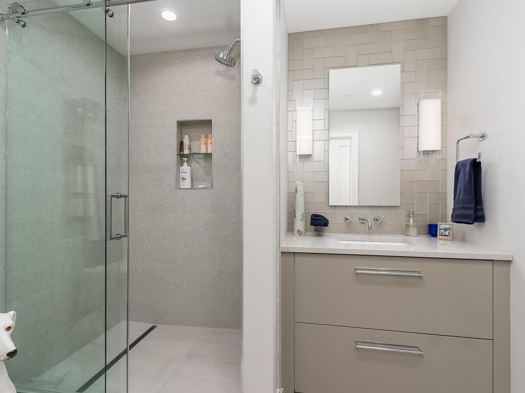 1201 Yale Place #1107 Minneapolis MN 55403 6815740 image17