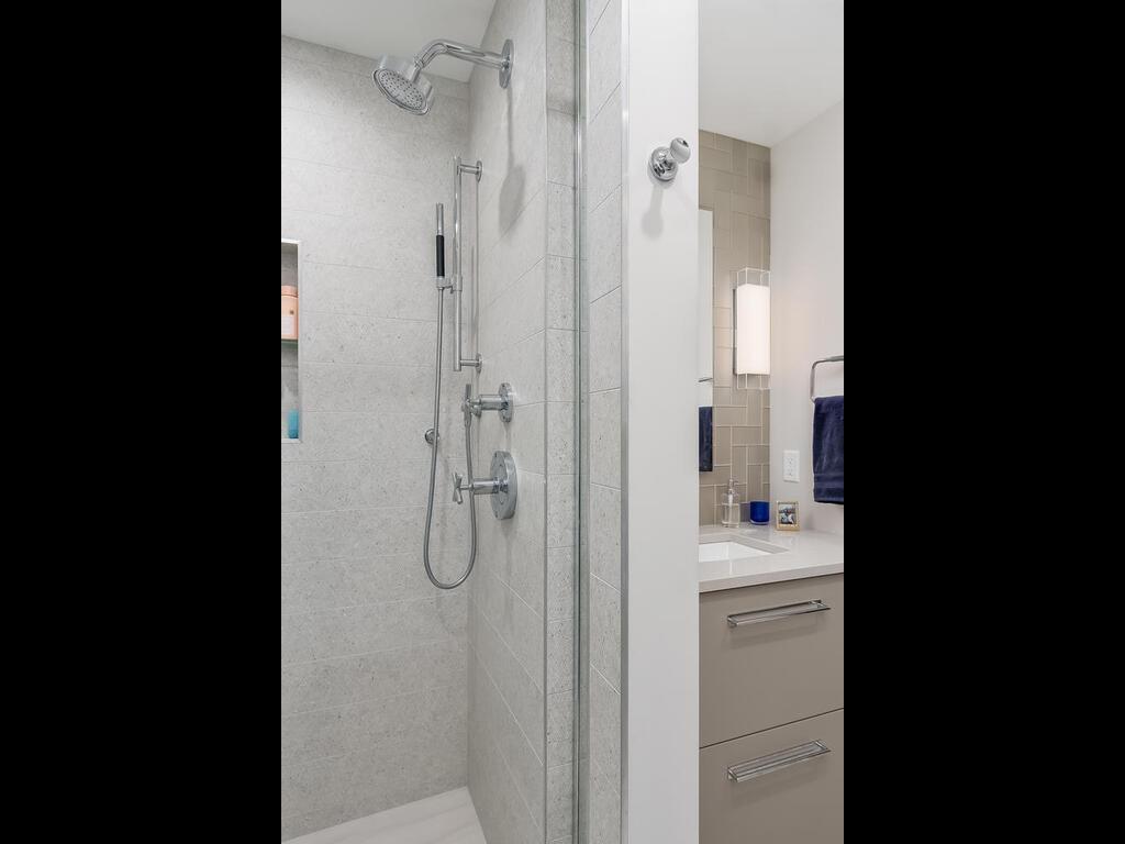 1201 Yale Place #1107 Minneapolis MN 55403 6815740 image20