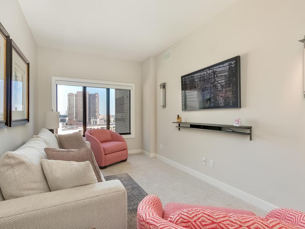 1201 Yale Place #1107 Minneapolis MN 55403 6815740 image22