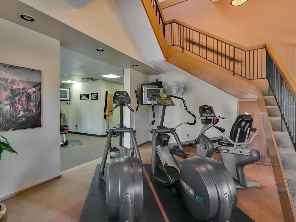 1201 Yale Place #1107 Minneapolis MN 55403 6815740 image25