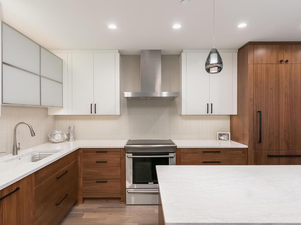 1201 Yale Place #1107 Minneapolis MN 55403 6815740 image7