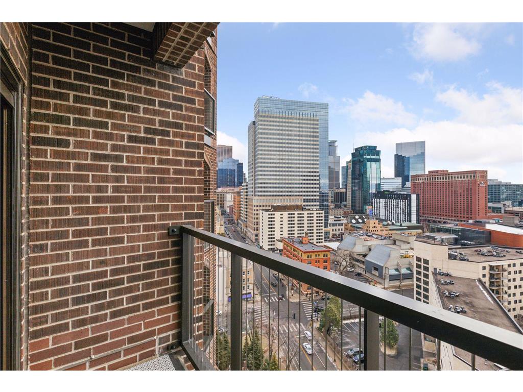 1201 Yale Place #1608 Minneapolis MN 55403 6820614 image27