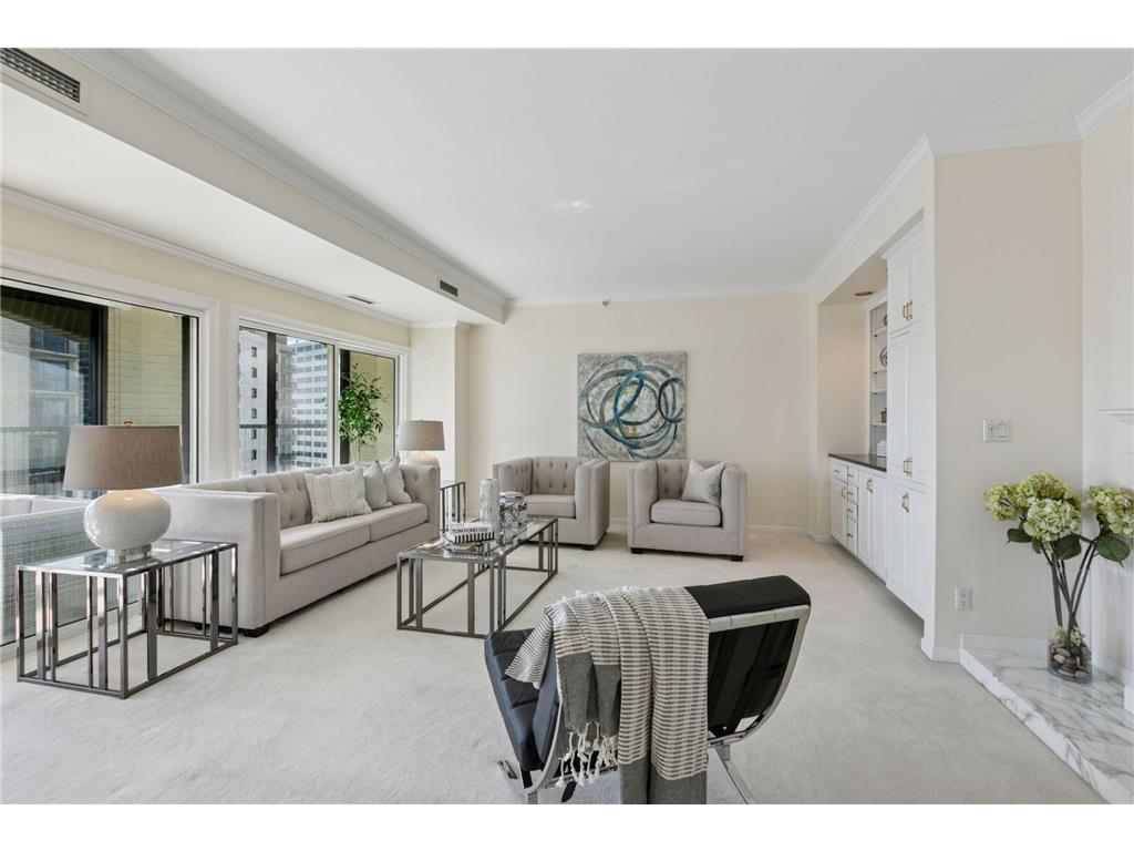 1201 Yale Place #1608 Minneapolis MN 55403 6820614 image3