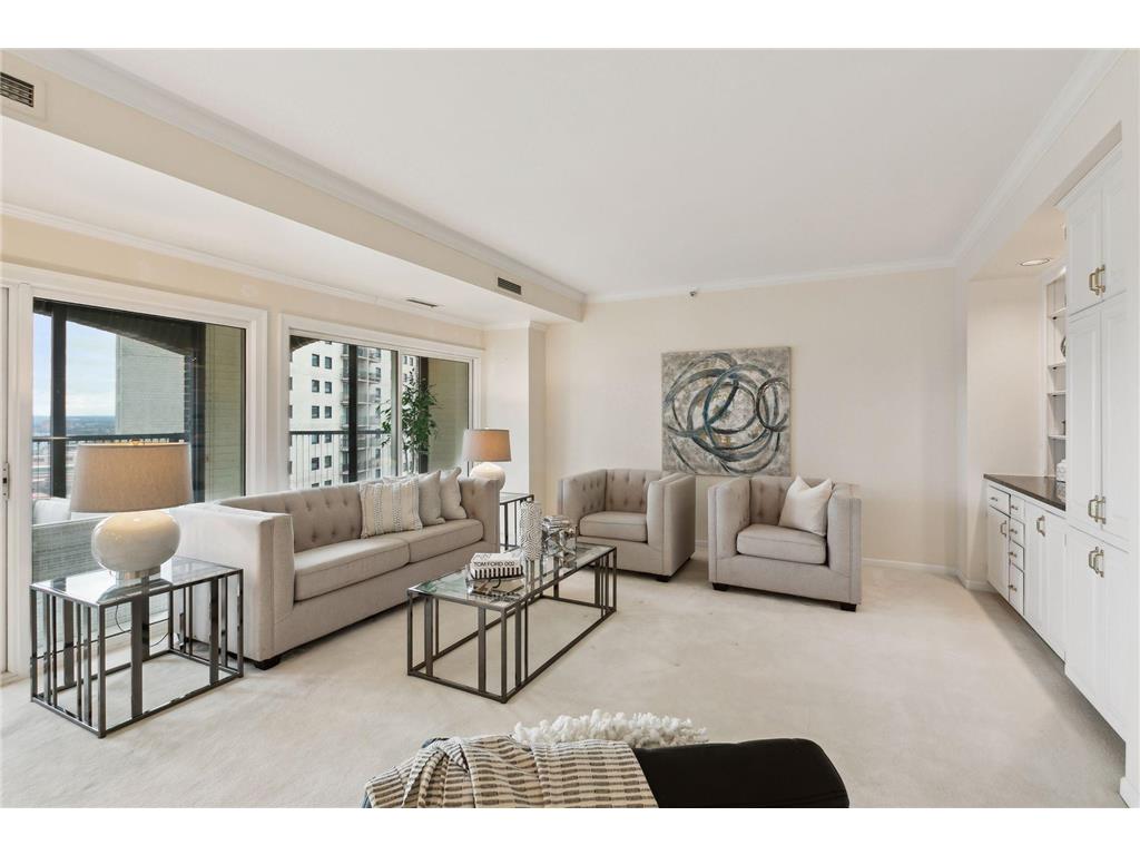 1201 Yale Place #1608 Minneapolis MN 55403 6820614 image4