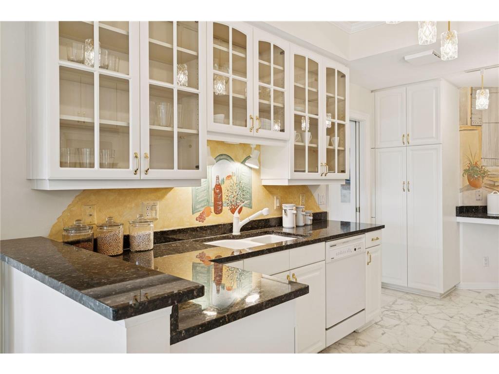 1201 Yale Place #1608 Minneapolis MN 55403 7022341 image15