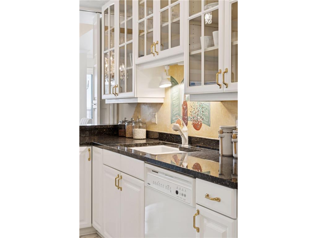 1201 Yale Place #1608 Minneapolis MN 55403 7022341 image17