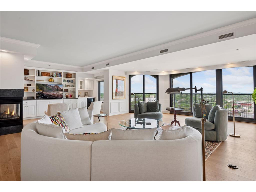 1201 Yale Place #2102 Minneapolis MN 55403 7025539 image7