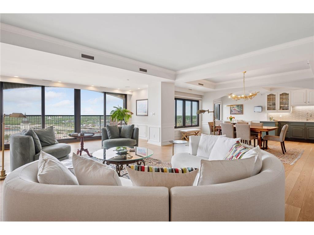 1201 Yale Place #2102 Minneapolis MN 55403 7025539 image8