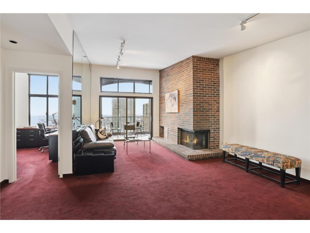 1201 Yale Place #2301 Minneapolis MN 55403 6320240 image1