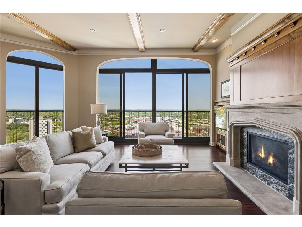 1201 Yale Place #2303 Minneapolis MN 55403 7077442 image1