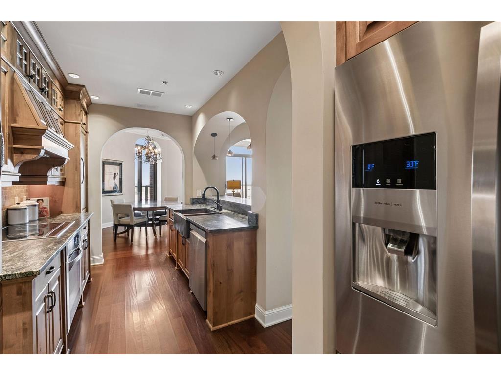 1201 Yale Place #2303 Minneapolis MN 55403 7077442 image18