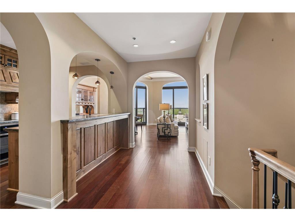 1201 Yale Place #2303 Minneapolis MN 55403 7077442 image3