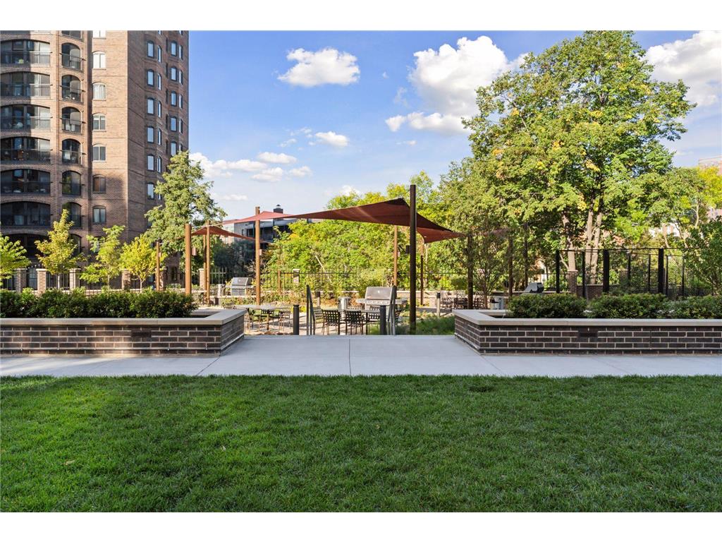 1201 Yale Place #2303 Minneapolis MN 55403 7077442 image64