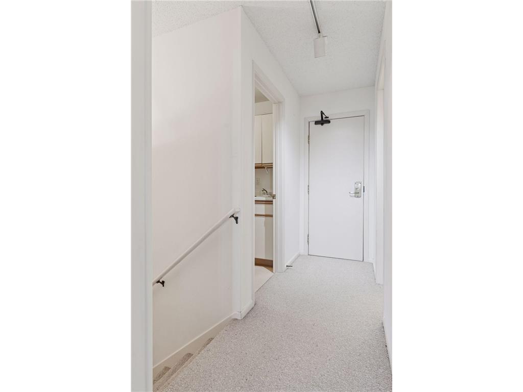 1201 Yale Place #403 Minneapolis MN 55403 7000351 image21