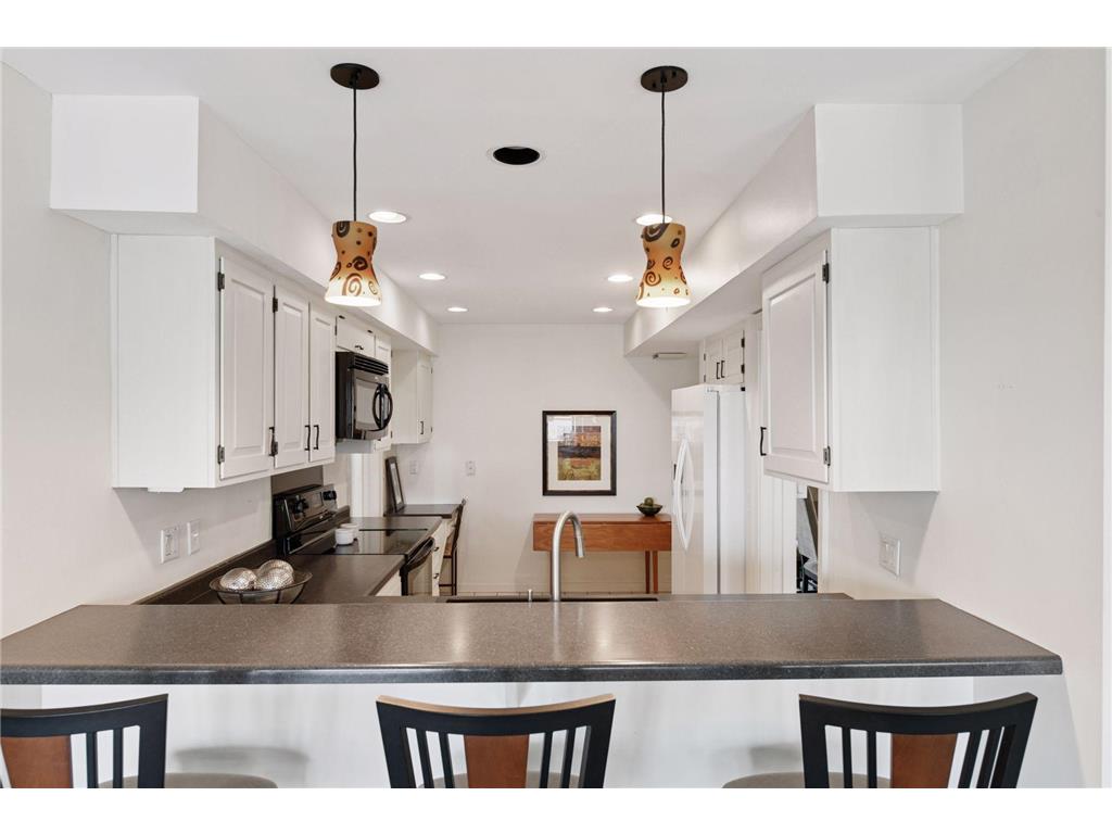 1201 Yale Place #407 Minneapolis MN 55403 7012734 image8