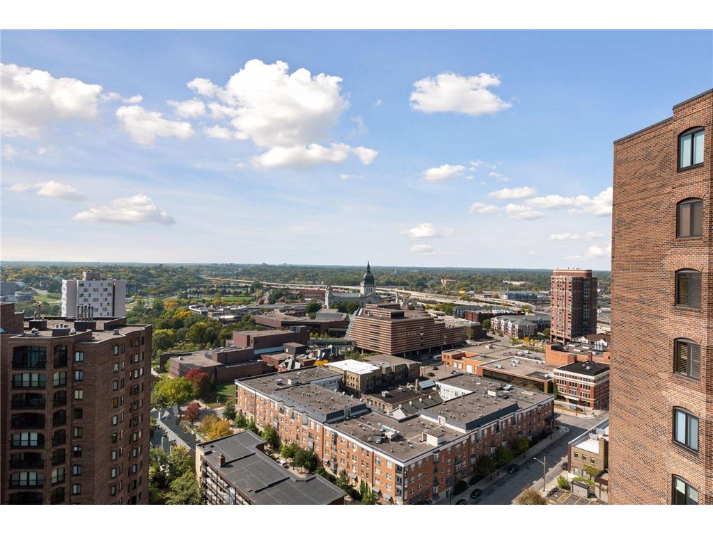 1201 Yale Place #608 Minneapolis MN 55403 7020002 image119
