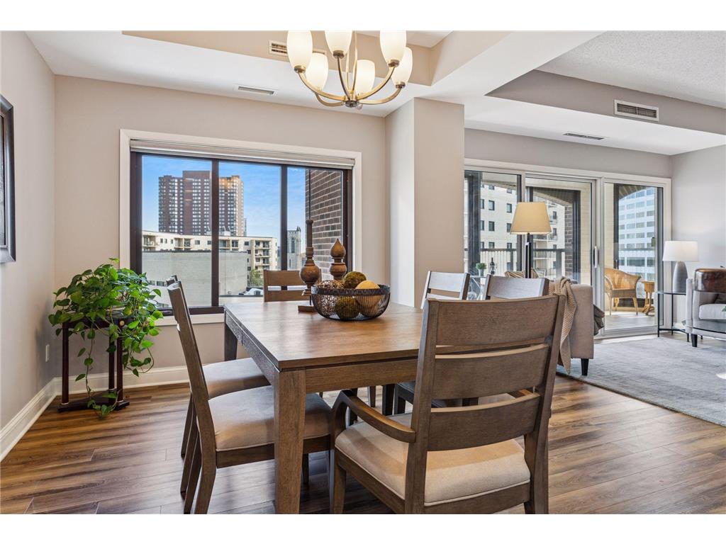 1201 Yale Place #608 Minneapolis MN 55403 7020002 image12