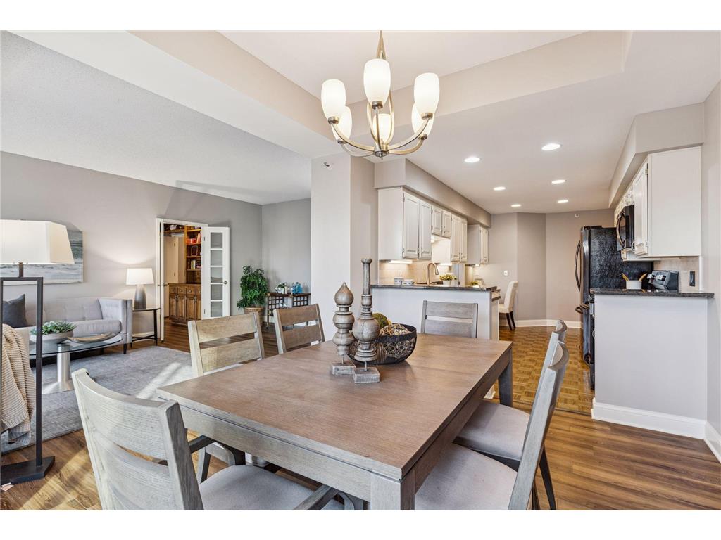 1201 Yale Place #608 Minneapolis MN 55403 7020002 image13