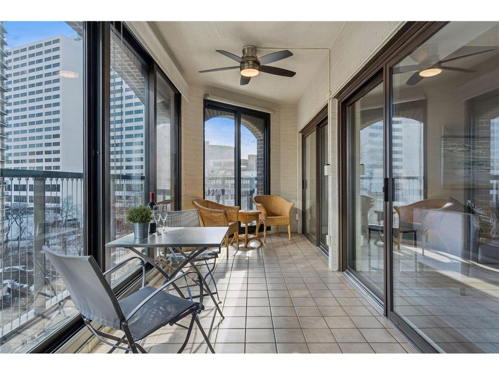 1201 Yale Place #608 Minneapolis MN 55403 7020002 image23