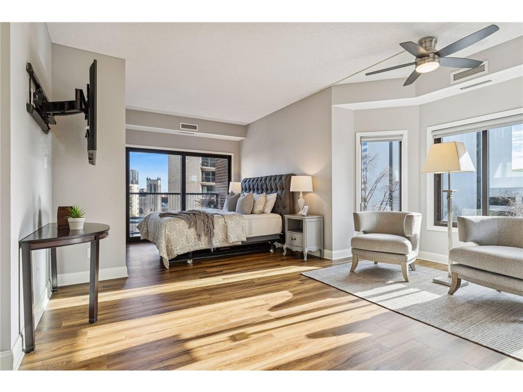 1201 Yale Place #608 Minneapolis MN 55403 7020002 image25