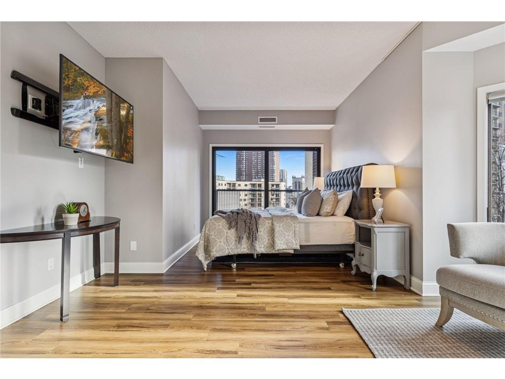 1201 Yale Place #608 Minneapolis MN 55403 7020002 image26