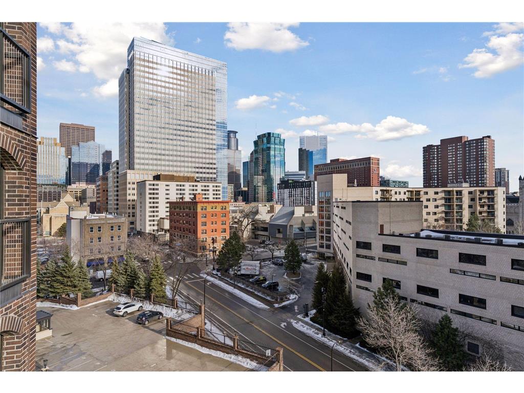 1201 Yale Place #608 Minneapolis MN 55403 7020002 image31