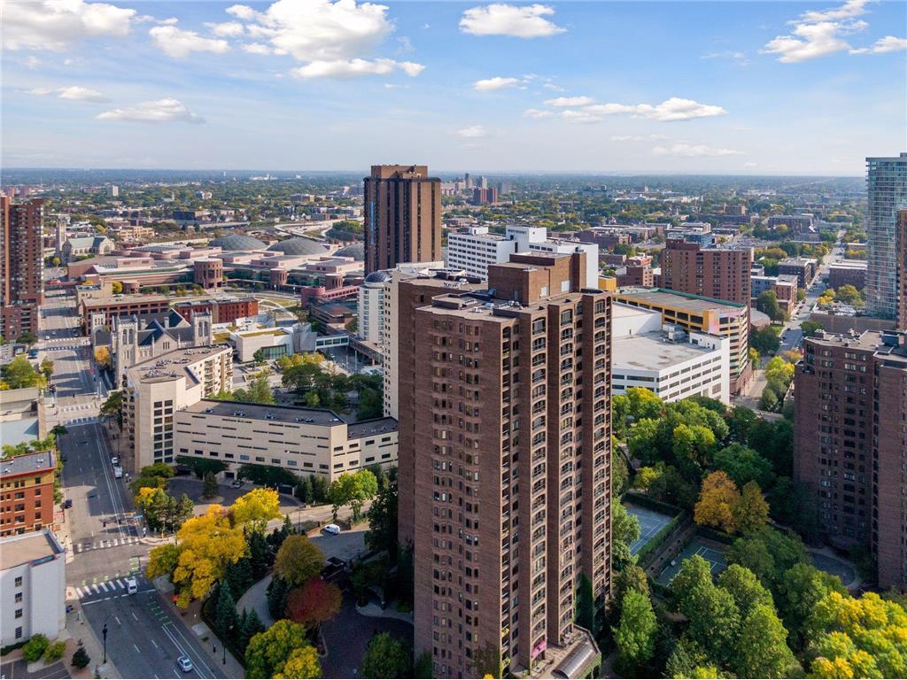 1201 Yale Place #608 Minneapolis MN 55403 7020002 image70