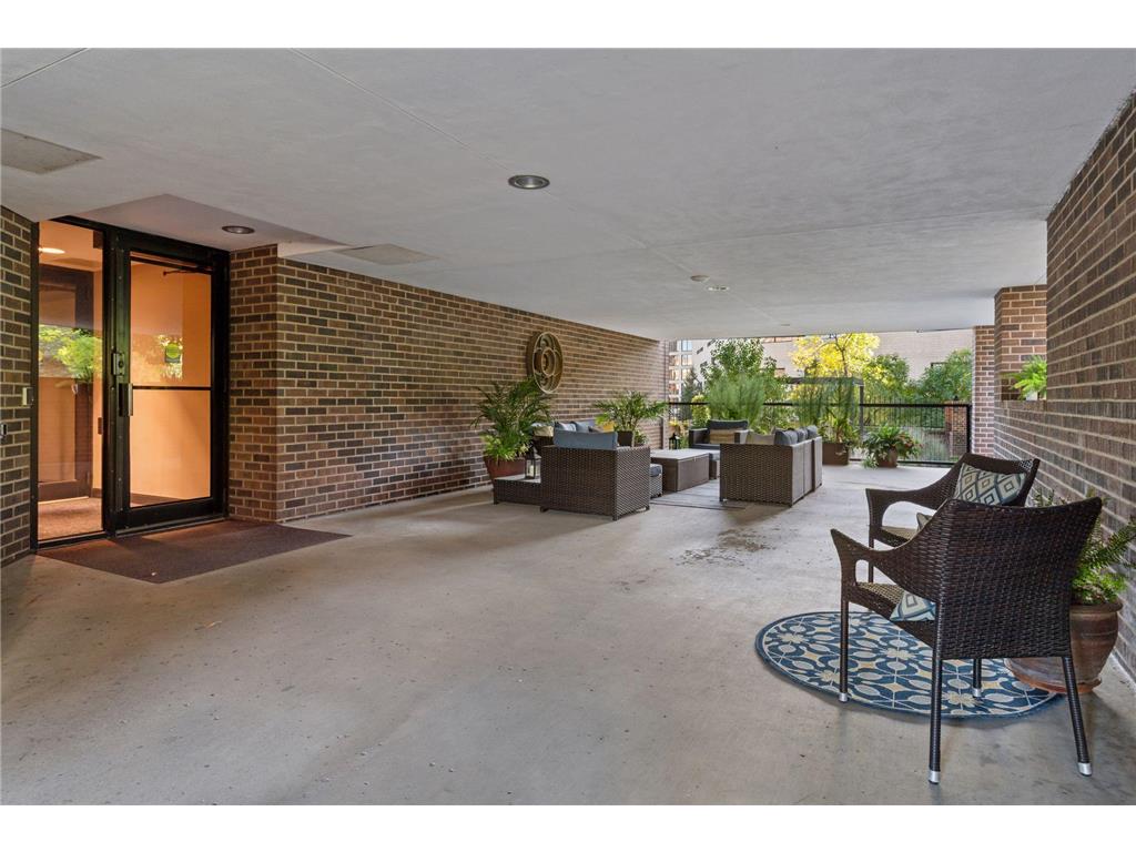 1201 Yale Place #809 Minneapolis MN 55403 7077441 image48