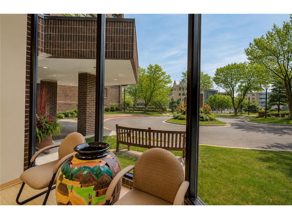 1201 Yale Place #A100 Minneapolis MN 55403 6804921 image13