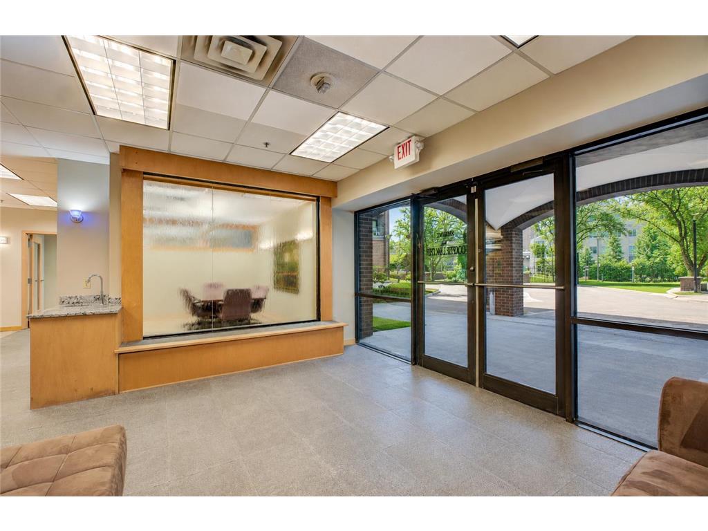 1201 Yale Place #A100 Minneapolis MN 55403 6804921 image2