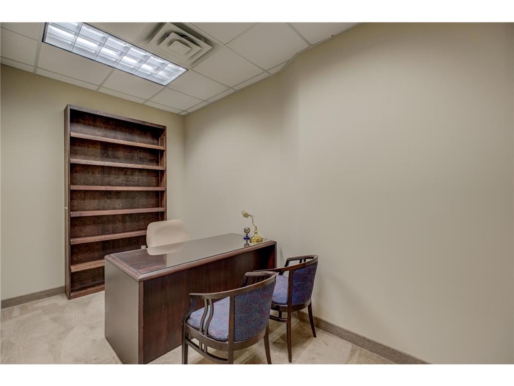 1201 Yale Place #A100 Minneapolis MN 55403 6804921 image20
