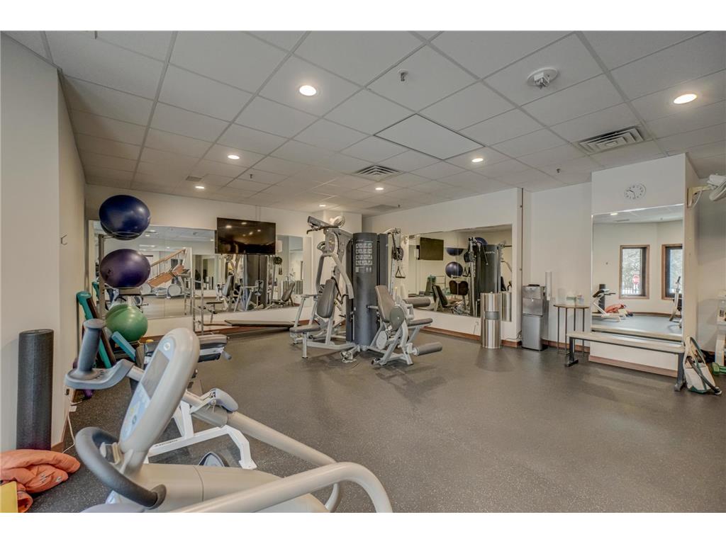 1201 Yale Place #A100 Minneapolis MN 55403 6804921 image36