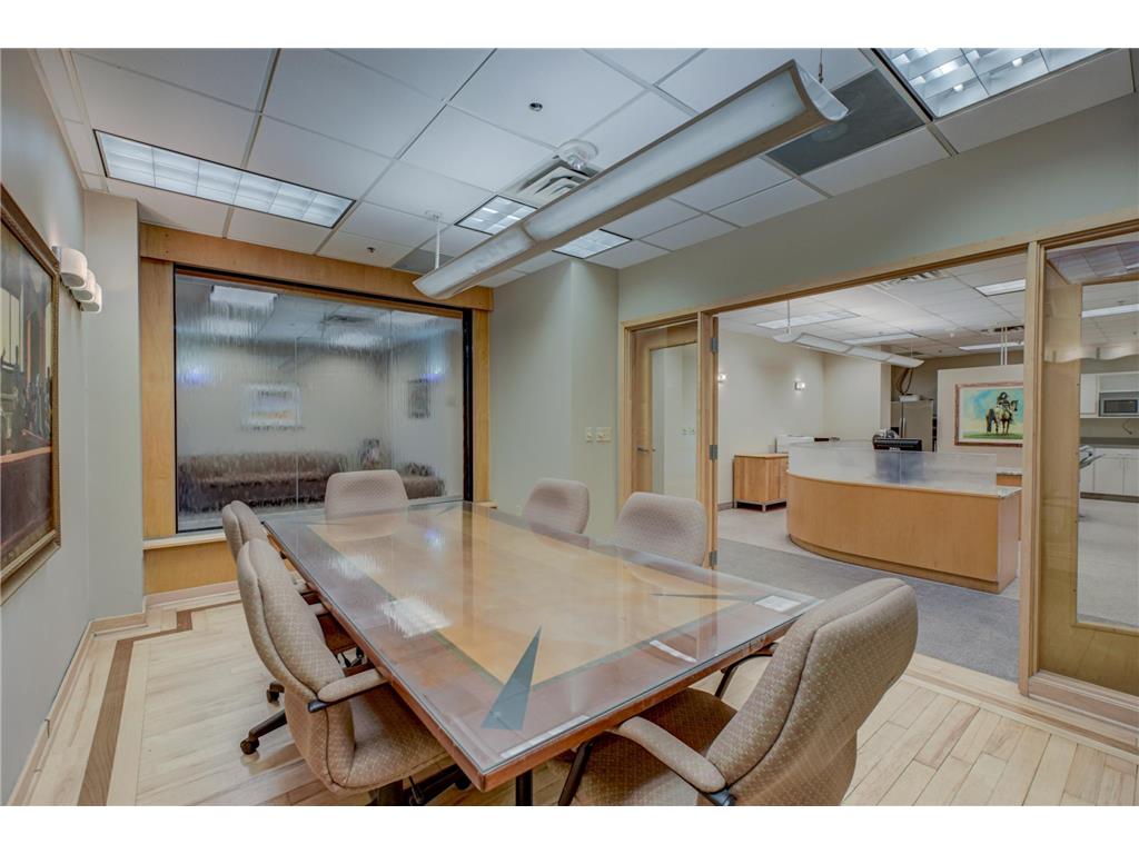 1201 Yale Place #A100 Minneapolis MN 55403 6804921 image7