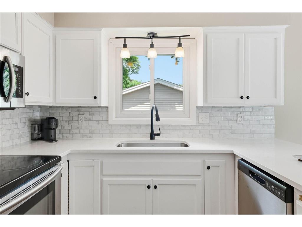12011 Cree Street NW Coon Rapids MN 55433 7080329 image13