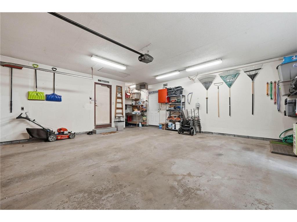 12011 Cree Street NW Coon Rapids MN 55433 7080329 image33