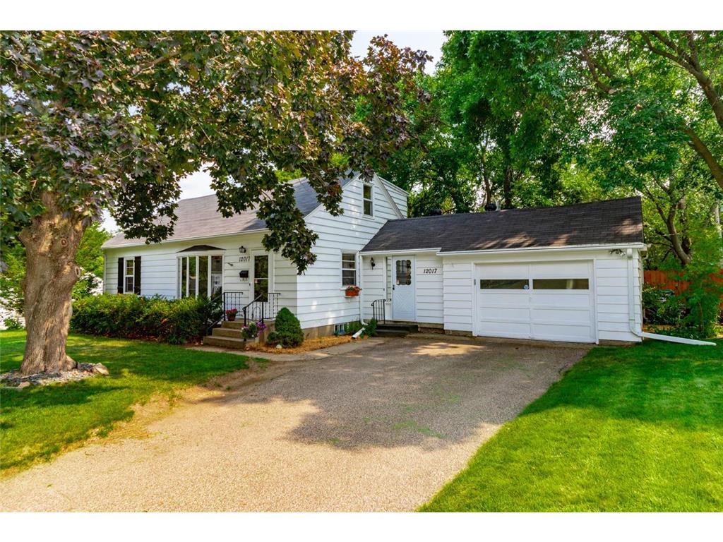 12017 Brenlyn Lane, MN, 55343 MLS 6416537 Edina Realty