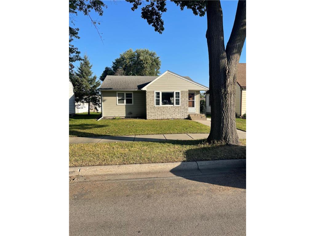 1202 2nd Avenue SW Austin MN 55912 6798502 image2