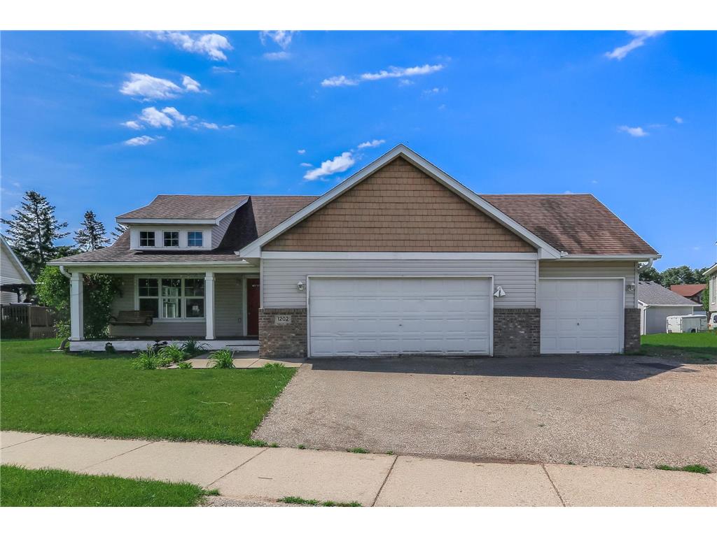 1202 Blossom Boulevard NW Isanti MN 55040 6752969 image1