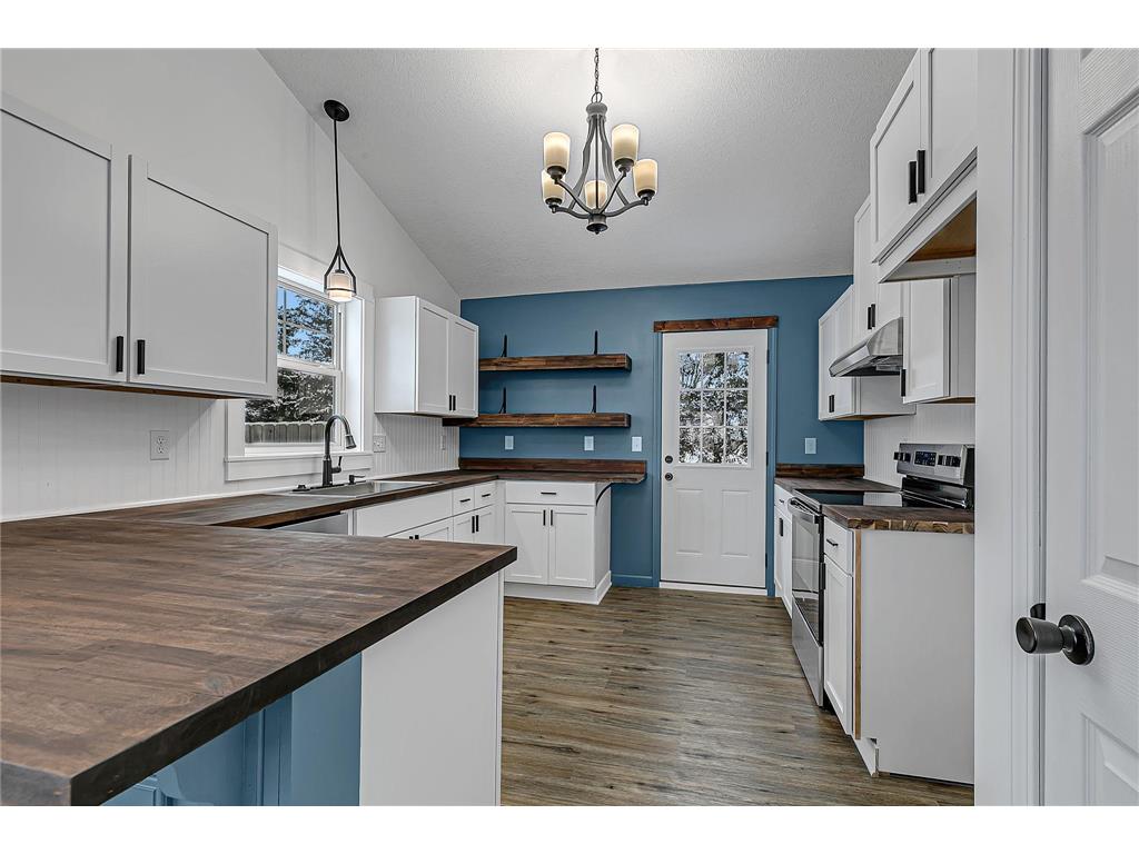 1202 Blossom Boulevard NW Isanti MN 55040 7000515 image2