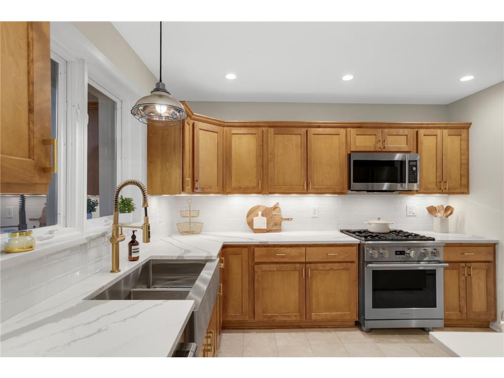 1202 Juno Avenue Saint Paul MN 55116 7069125 image10
