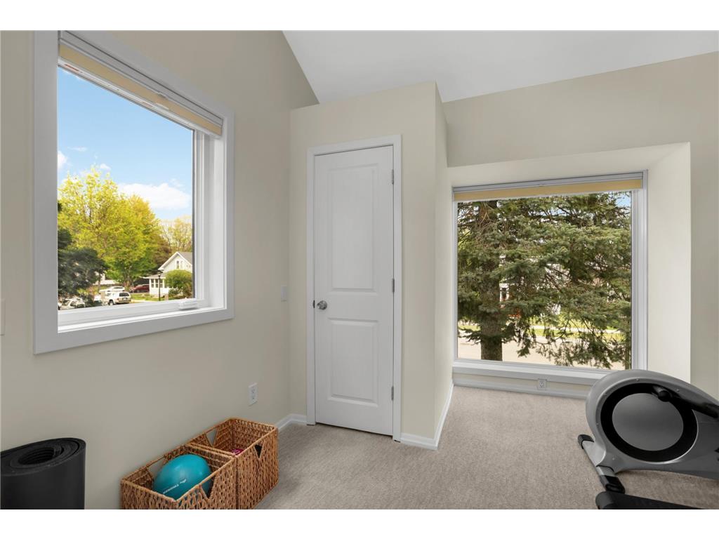 1202 Juno Avenue Saint Paul MN 55116 7069125 image24