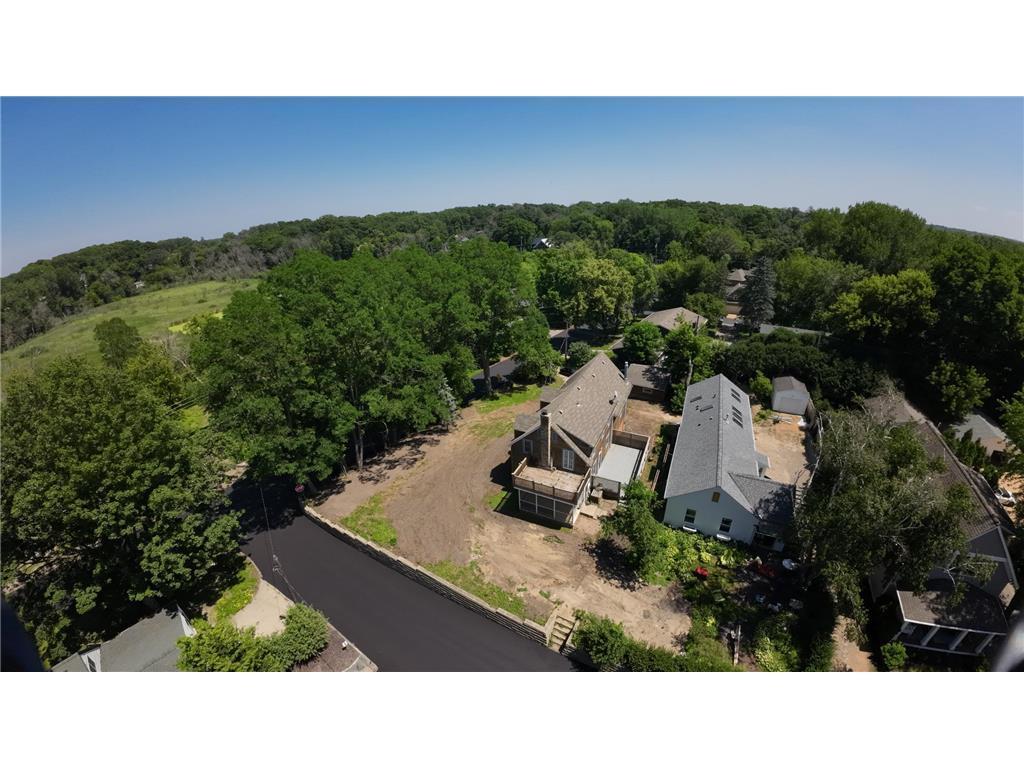 1202 La Salle Street Wayzata MN 55391 7068943 image7